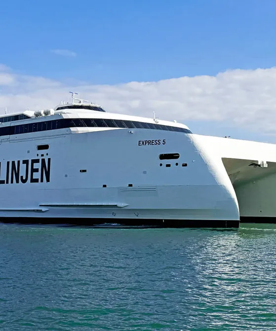 Tag med færgen til Bornholm fra Ystad til Rønne med Bornholmslinjen
