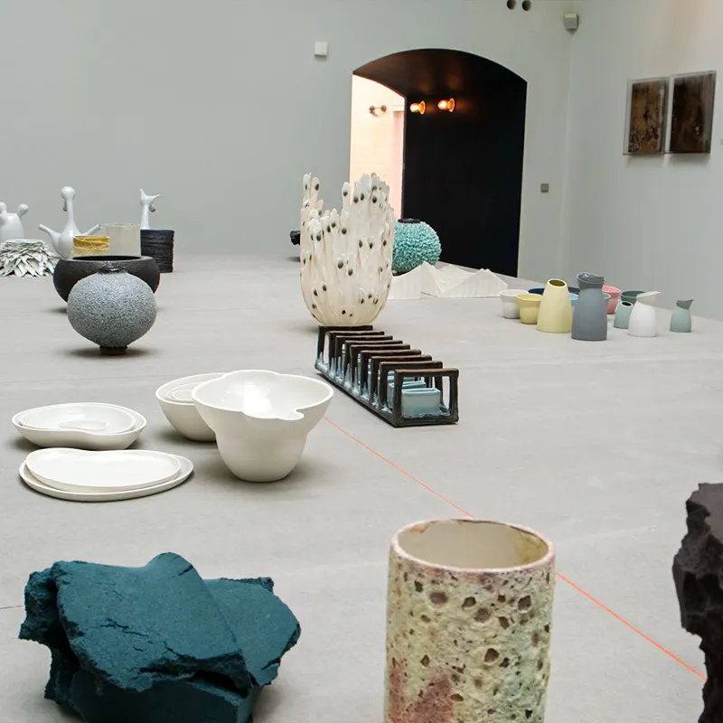 Udstilling af keramik på Bornholms Kunstmuseum