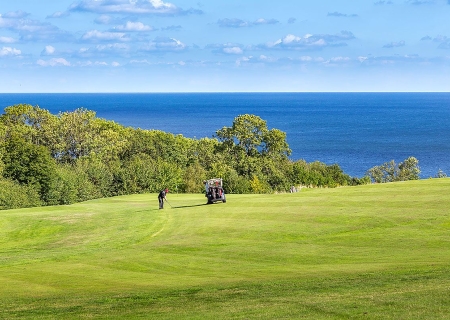 Greenfee till New Course - Rø Golfbaner, Gudhjem Golfklub