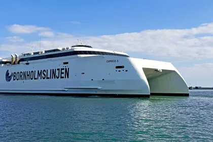 Tag med færgen til Bornholm fra Ystad til Rønne med Bornholmslinjen